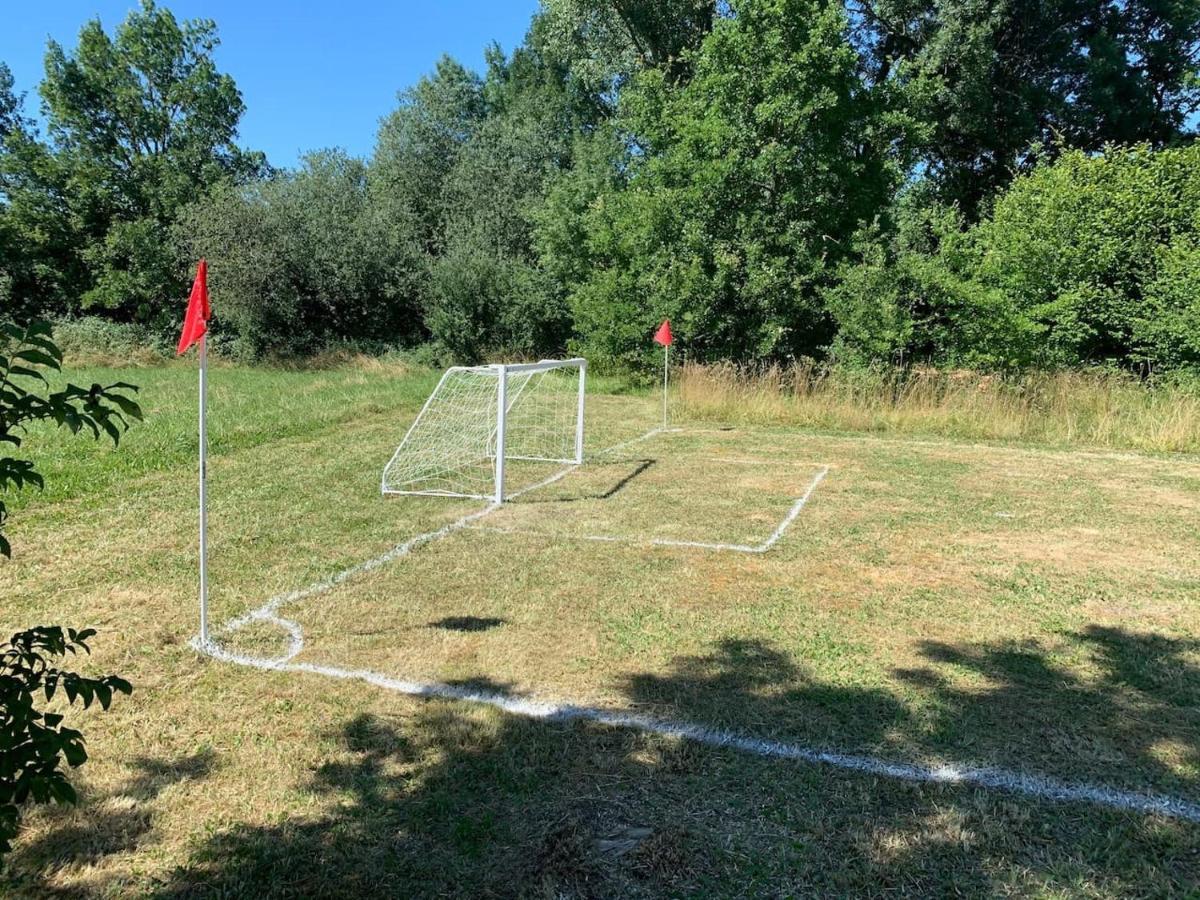 Country Villa For 19 Pool Cinema Football Pitch Verteillac Luaran gambar